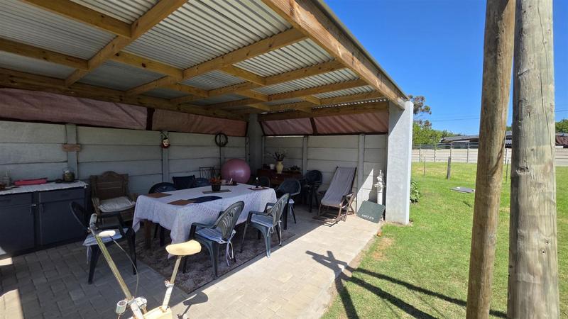 4 Bedroom Property for Sale in Klein Brak Western Cape